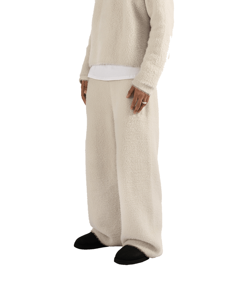 FLUFFY KNIT PANTS - BEIGE Empty Space™